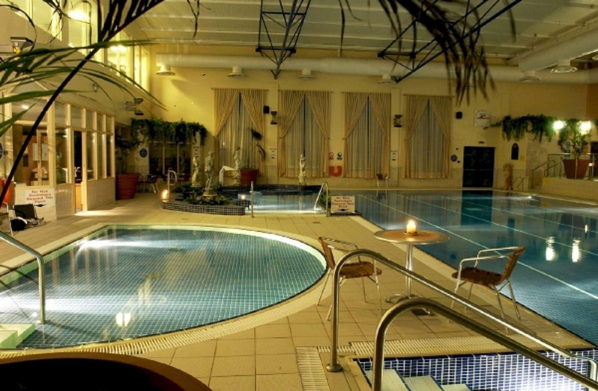 Breaffy Woods Hotel Castlebar Eksteriør billede